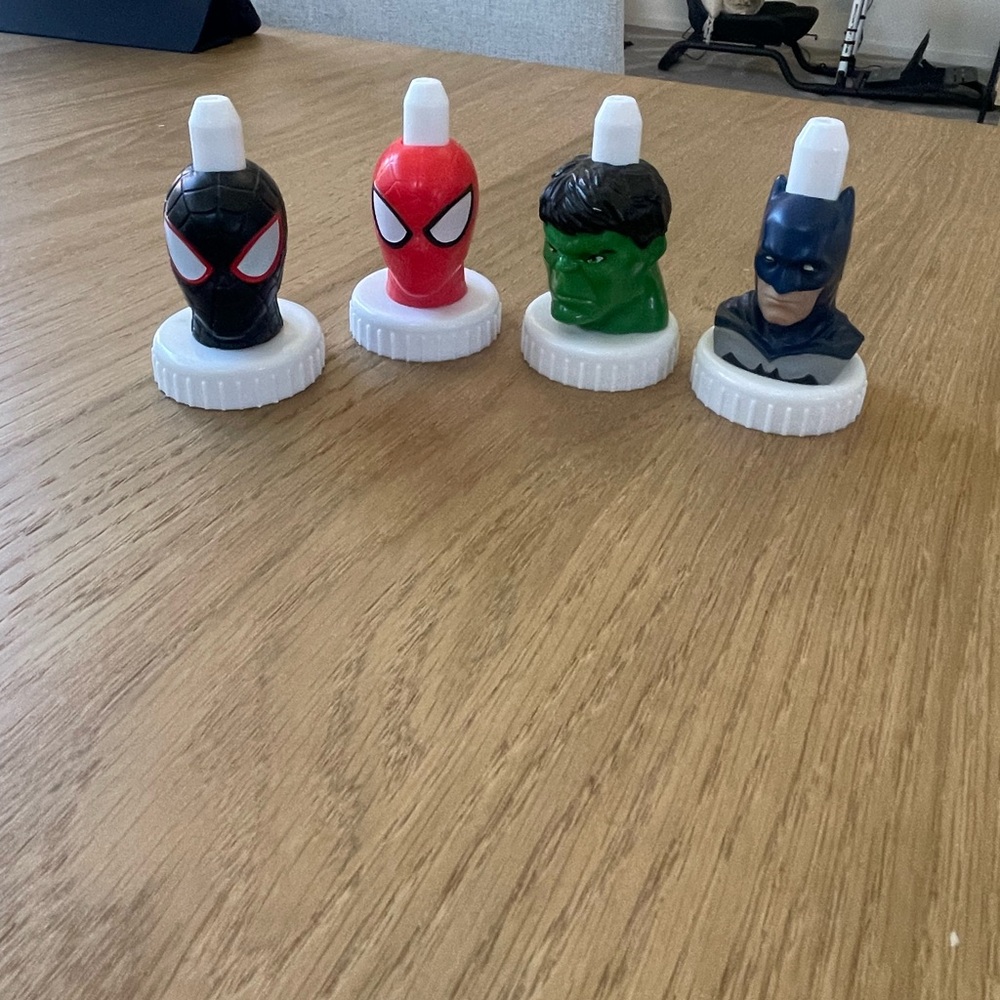 Marvel Characters Juice Toppers 💚❤️🖤